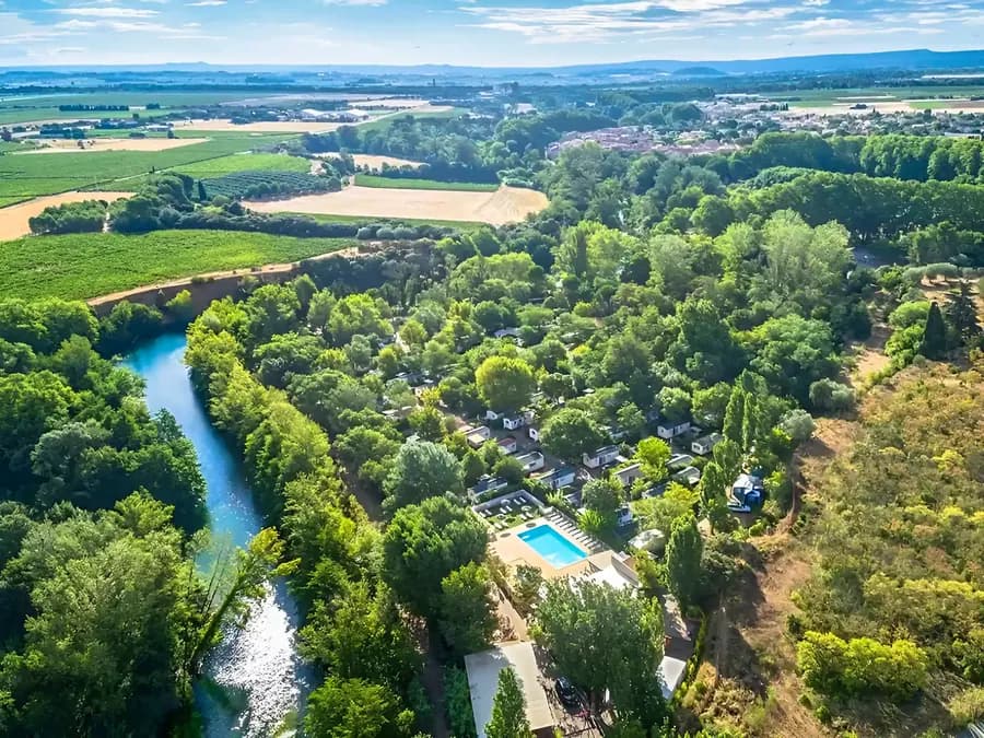 Camping Val de Cesse — Camping vanlife à Mirepeisset, Occitanie