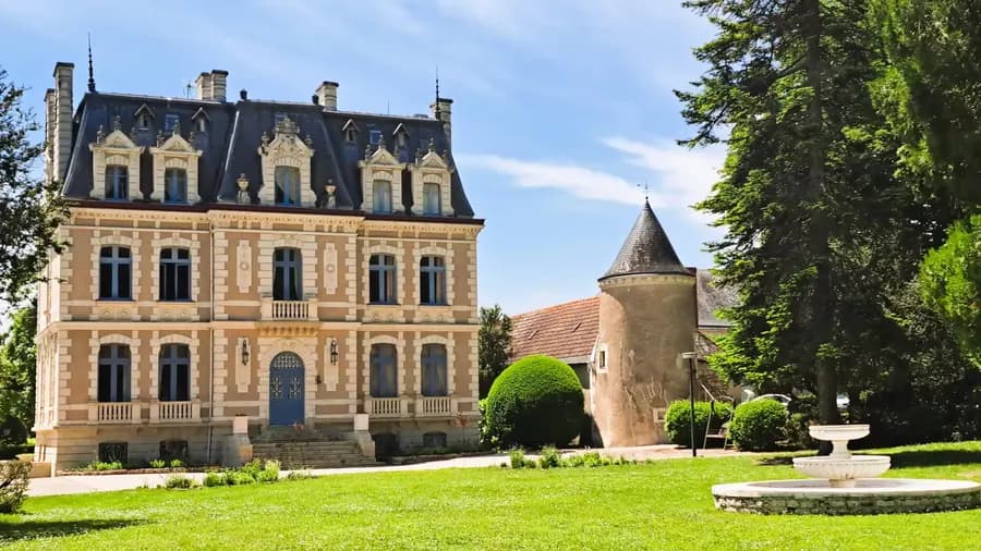 Camping La Rolandière — Camping vanlife à Trogues, Centre-Val de Loire