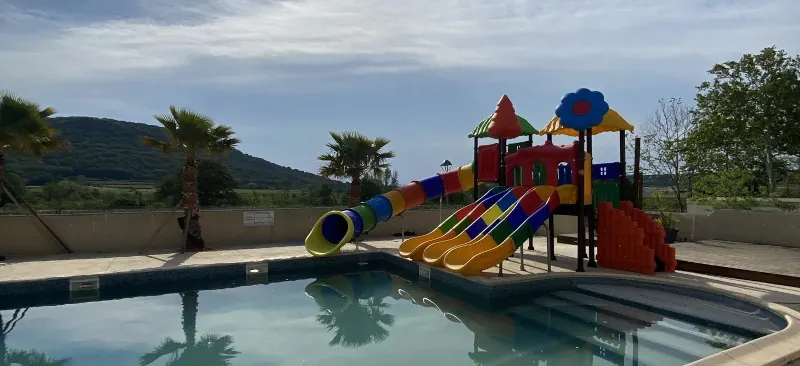 Camping L'Évasion — Camping vanlife à Évian-les-Bains, Auvergne-Rhône-Alpes